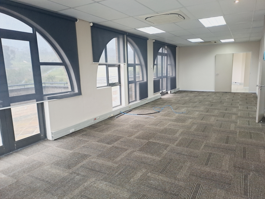 To Let commercial Property for Rent in Bo Oakdale Western Cape